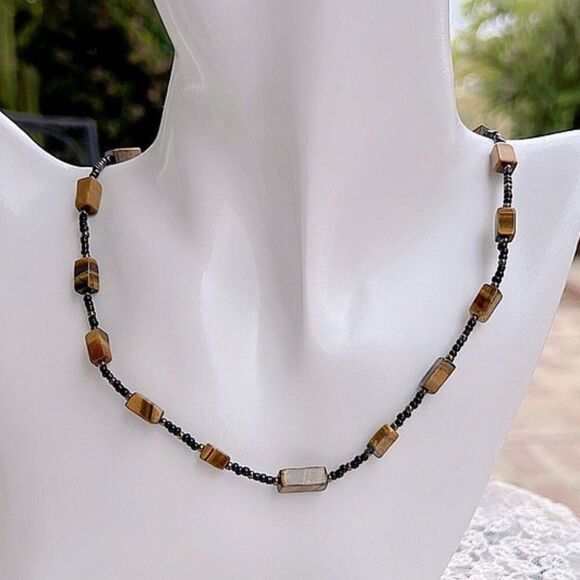 Vintage Tiger Eye Stone & Seed Bead Necklace - Picture 2 of 8